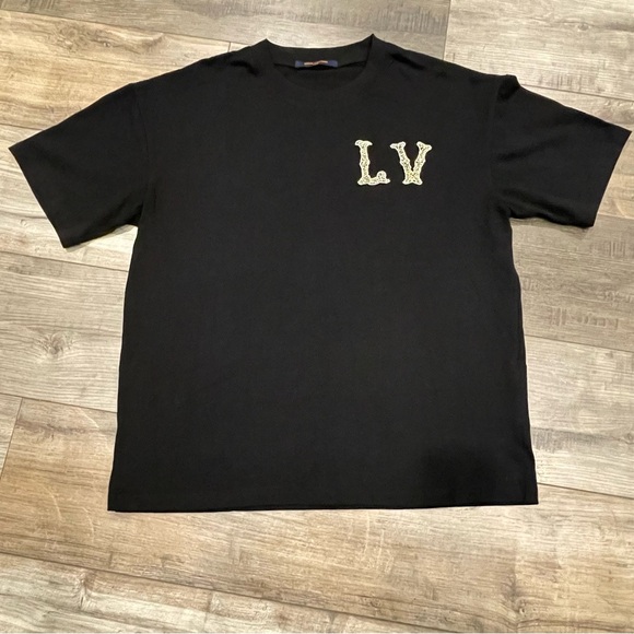 Louis Vuitton Embroidered LV Crystals Black T-shirt XL - Picture 1 of 9